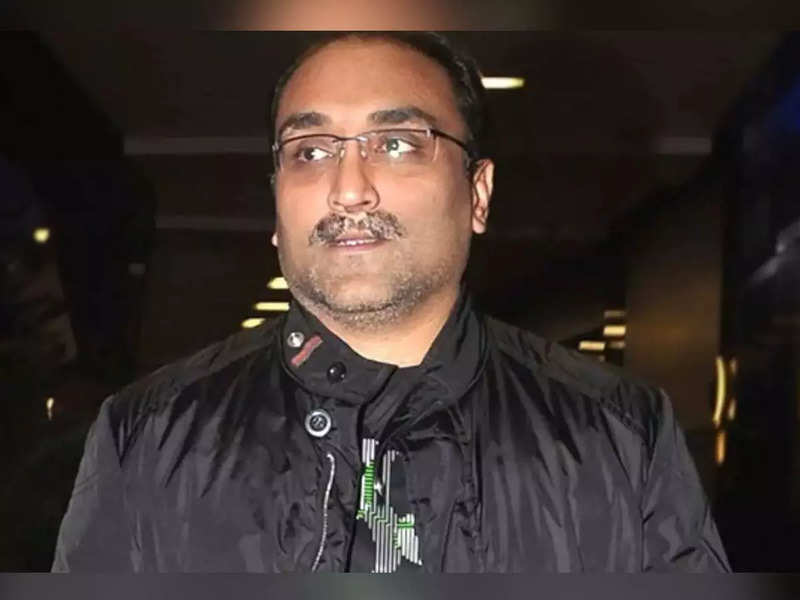 aditya-chopra-turns-down-rs-400-crore-offer-from-an-ott-giant-for