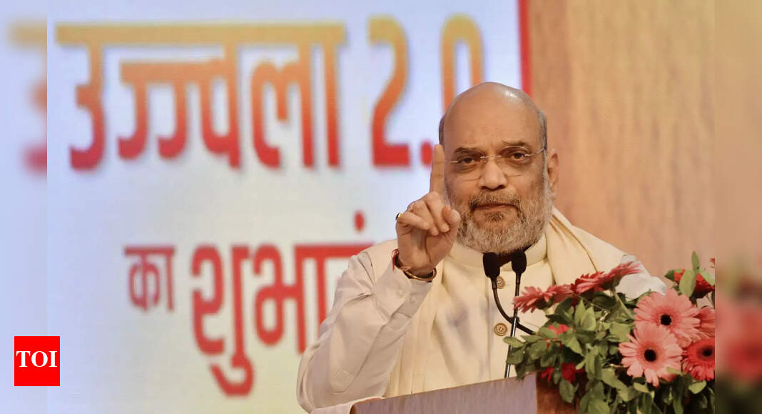 , Amit Shah to chair meet with CMs of 10 Naxal hit states on Sunday, The World Live Breaking News Coverage & Updates IN ENGLISH