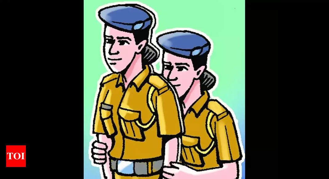 Maha: Women cops duty hrs reduced from 12 to 8