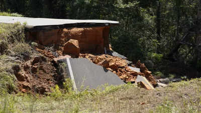 Mississippi gets ready to repair highway that collapsed during Ida