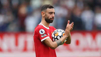 Manchester United's Bruno Fernandes vows to bounce back after penalty miss