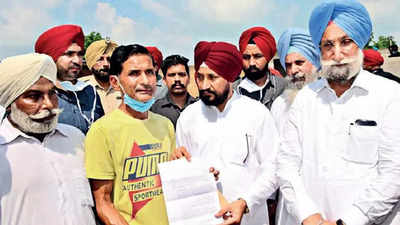 Kin of dead farmers get job letters from new Punjab CM Charanjit Singh Channi