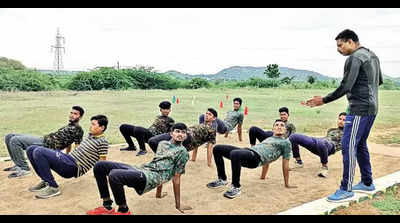Ex-serviceman trains youths to join army