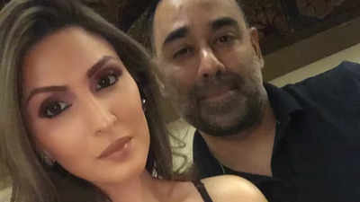 Riddhima Kapoor Sahni pens a sweet birthday note for hubby Bharat Sahni; calls him 'BFF and partner in crime'