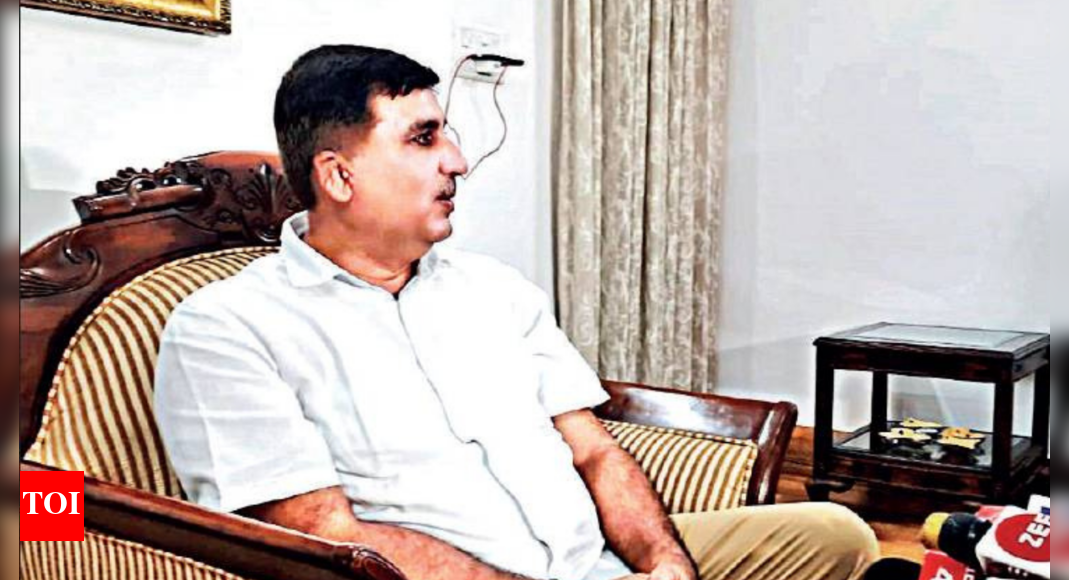 Over 100 MLAs with Gehlot: Rajasthan minister