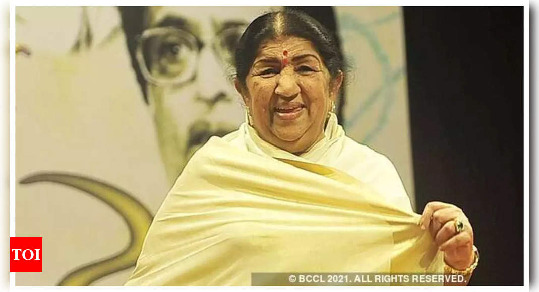 Lata Mangeshkar to mark 92nd birthday with family get-together – Times of India