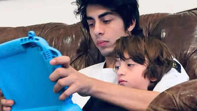 Gauri Khan admires her boys Aryan and AbRam as she offers a glimpse of their brotherly bonding time together - See Pic