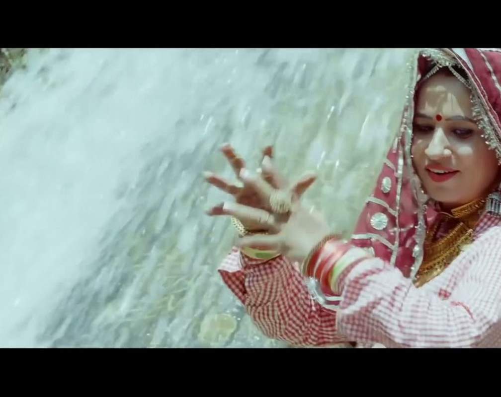 
Check Out New Haryanvi Song Music Video - 'Gaat Samai Karle' Sung By Naresh Sharma
