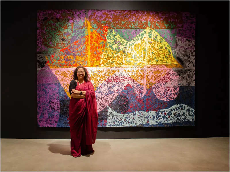 Artist Vaishali Oak's Chromatic Musings exhibition celebrates the  metamorphosis of nature | Events Movie News - Times of India