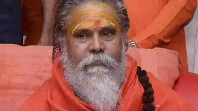 Giri: Mahant Narendra Giri's death: ABAP may set up retired judges ...