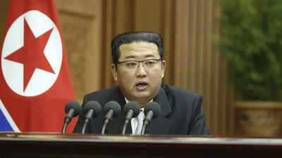 North Korea leader Kim Jong Un seeks better ties with South, but slams US