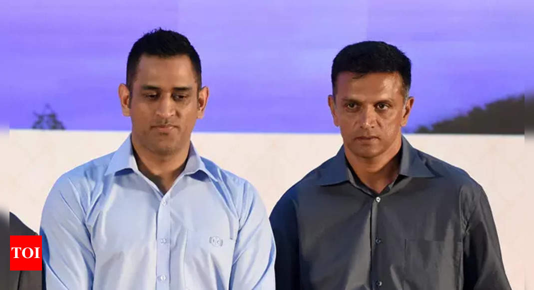 Dravid as coach, Dhoni as mentor is going to be a boon: Prasad