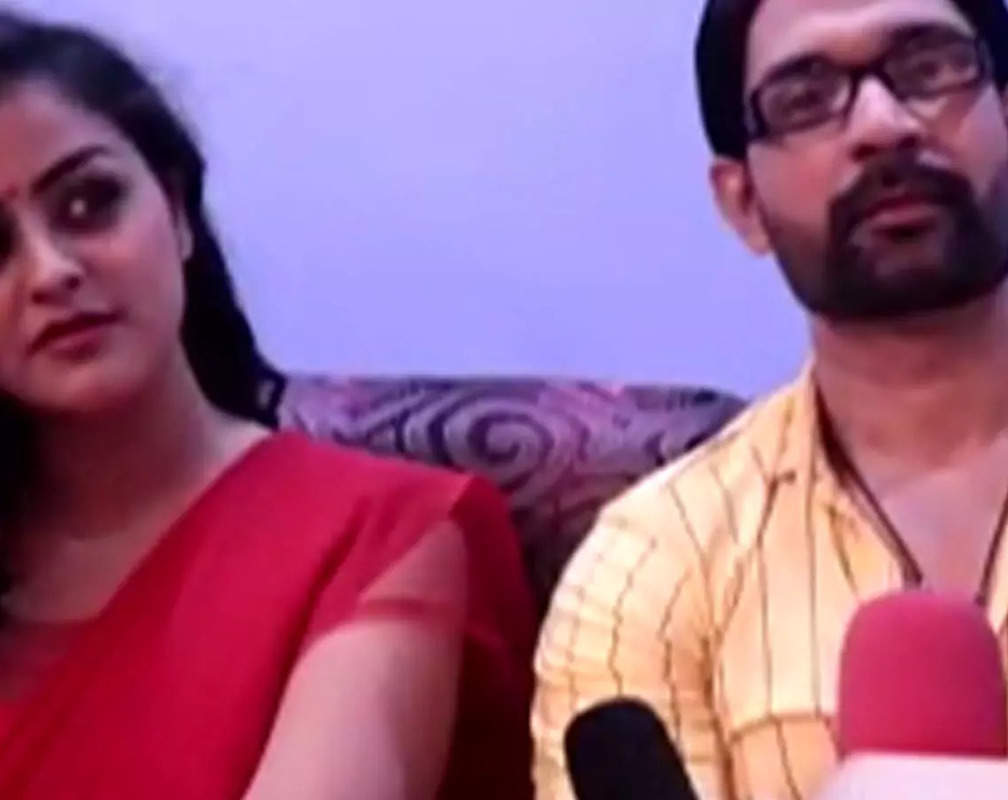 
Watch Yamini Singh and Jay Yadav's fun moments during media interaction
