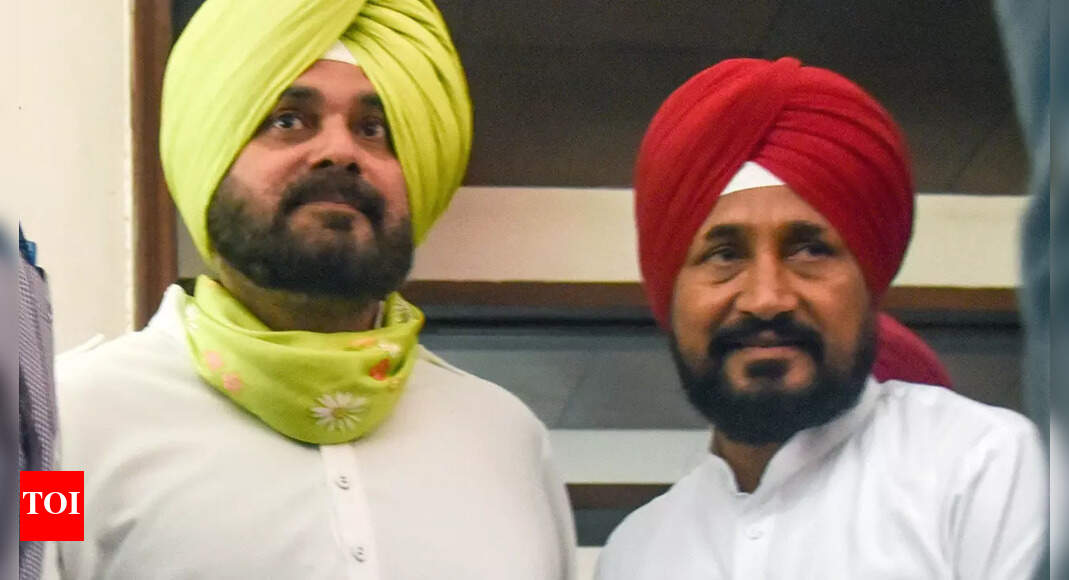 Sidhu likely to stay as Punjab Cong chief, coordination panel to be formed: Key points