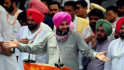 Navjot Singh Sidhu may stay on as PCC chief, likely to get say in Channi govt key decisions