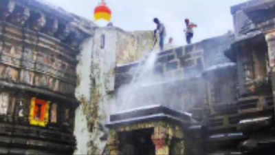 Kolhapur: LED screens at Mahalaxmi temple for live ‘darshan’ during 9-day festival