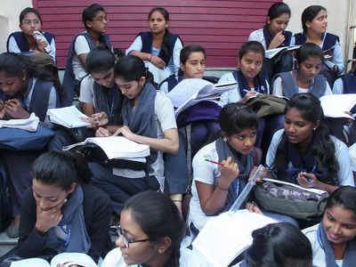 Maharashtra pushes schools to reopen, get students in