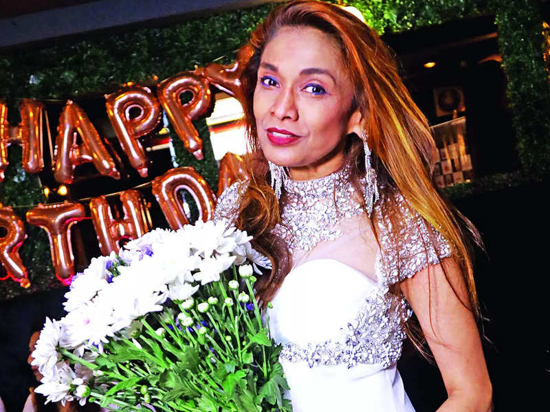 An all-white birthday bash for Sanjana Jon