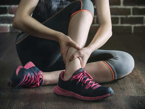 Signs Of Dangerously High Cholesterol Levels Present In Your Legs 2 86712303