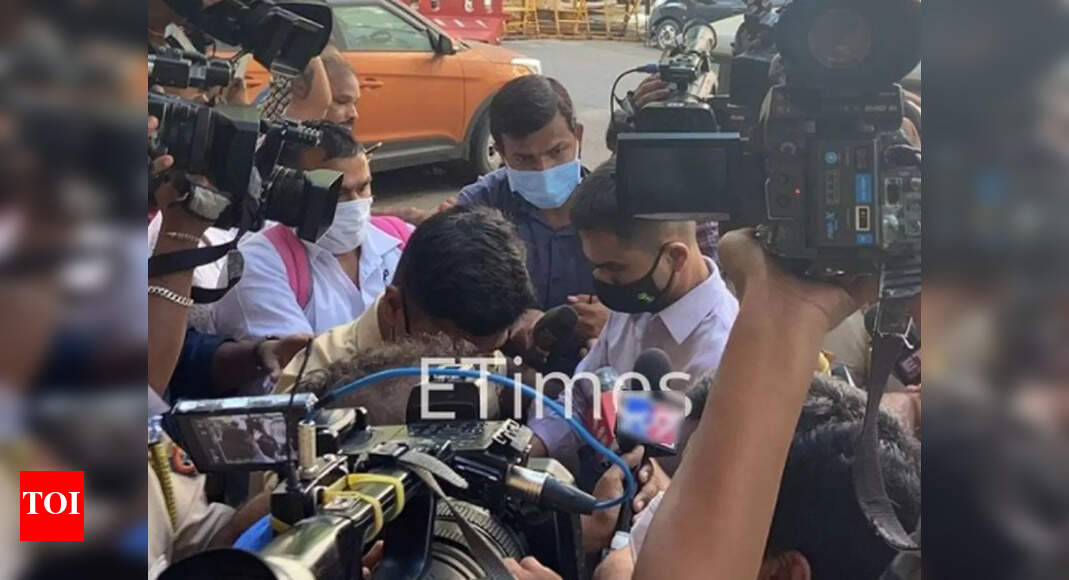 Arrest formalities begin for 8 people probed by NCB