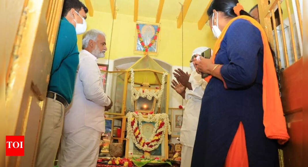 Tamil Nadu govt will extend full support to renovate Vallalar's house