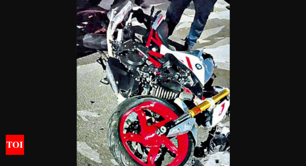 Hyderabad: Speeding BMW bike crashes, leaves 1 dead