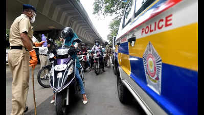 Nashik cops send proposals to suspend 700 driving licences