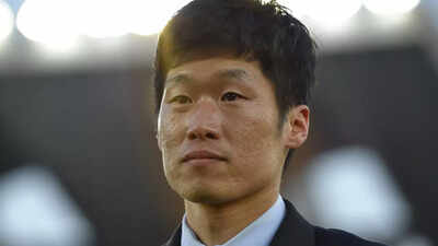 Park Ji-sung urges Manchester United fans to stop chant about dog meat