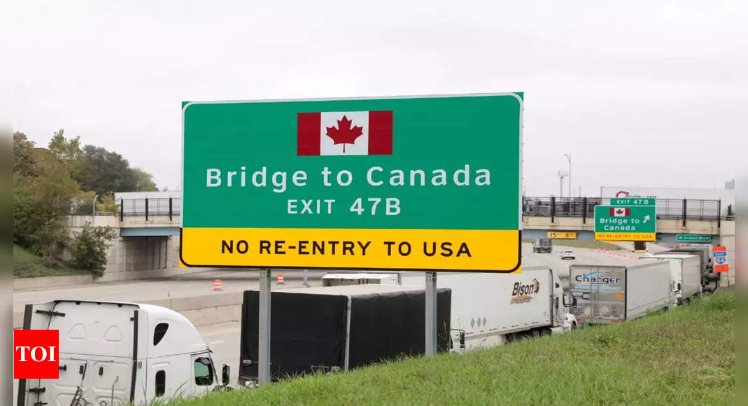 windsor: Canada-US bridge reopens after 2 hours, had shut as officers discovered attainable explosives - Instances of India