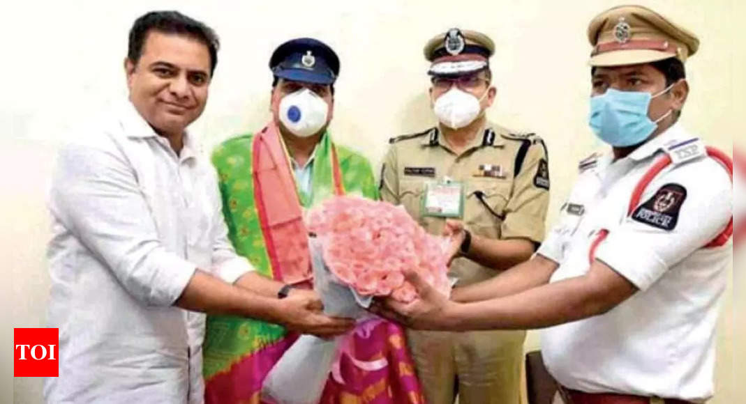 KTR lauds traffic cops who issued challan for his car