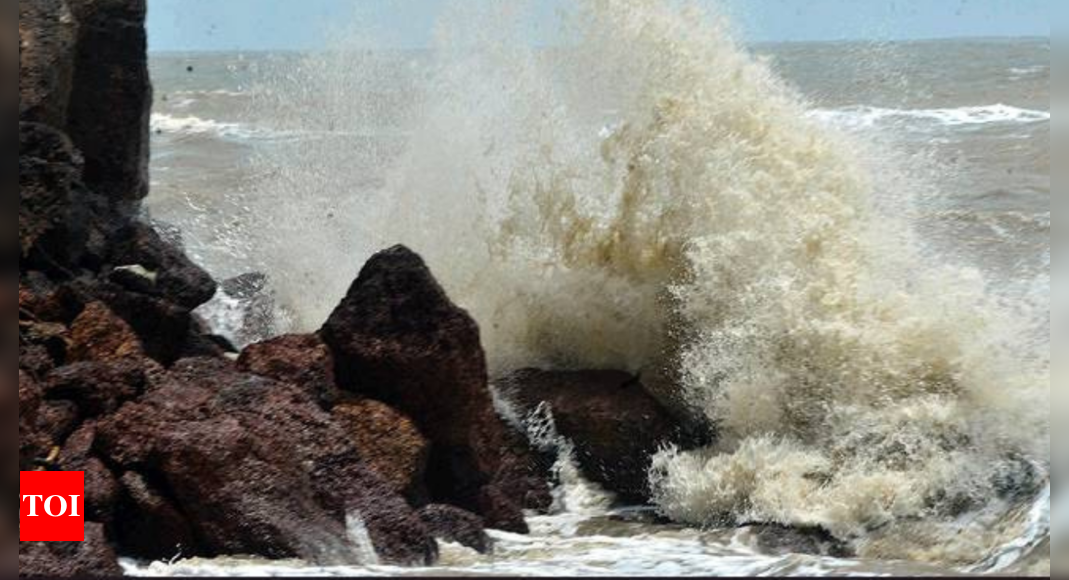 Cyclone Gulab stages two shows over two seasons, fascinates meteorologists