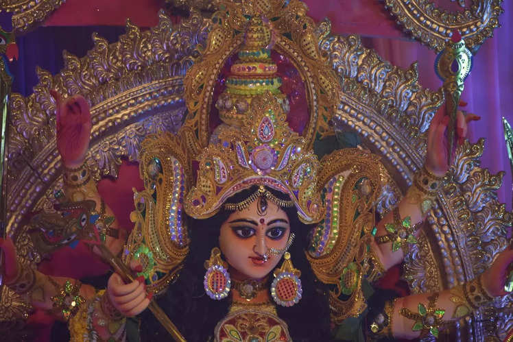 Navratri Celebrations: Places That See Gala Durga Puja Celebrations ...