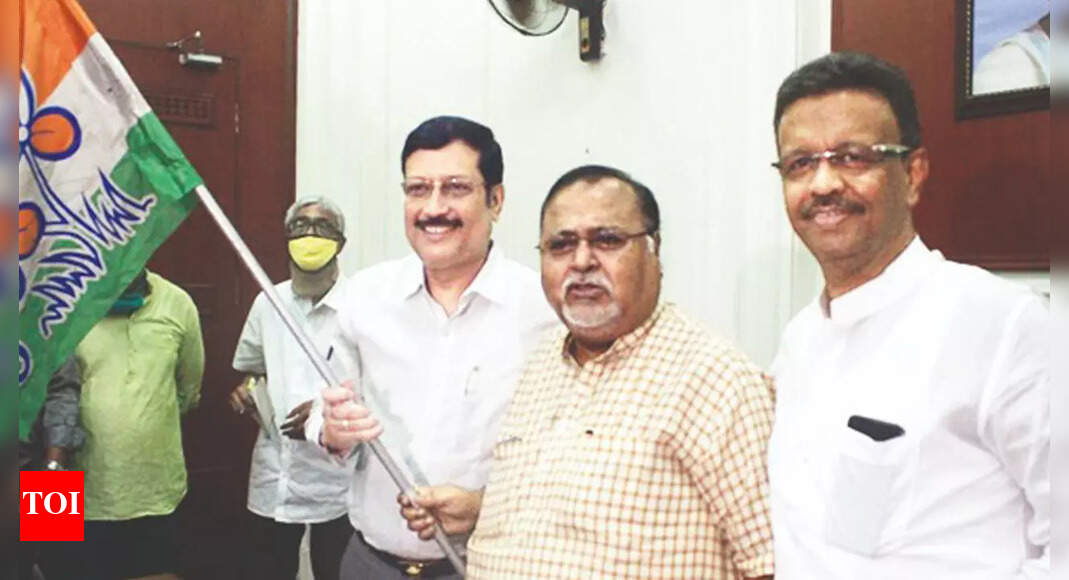 Sabyasachi Dutta quits BJP, makes a comeback to TMC