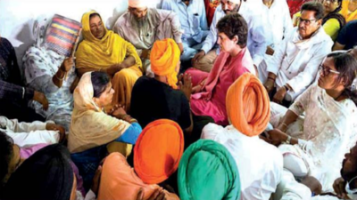 Priyanka Gandhi Vadra meets kin of deceased in Bahraich