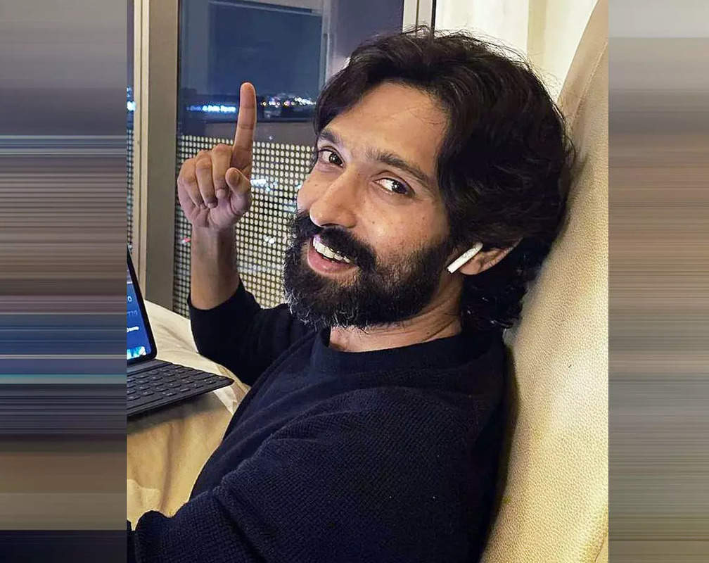 
Here’s how Vikrant Massey reacts when asked to share his thoughts on turning producer
