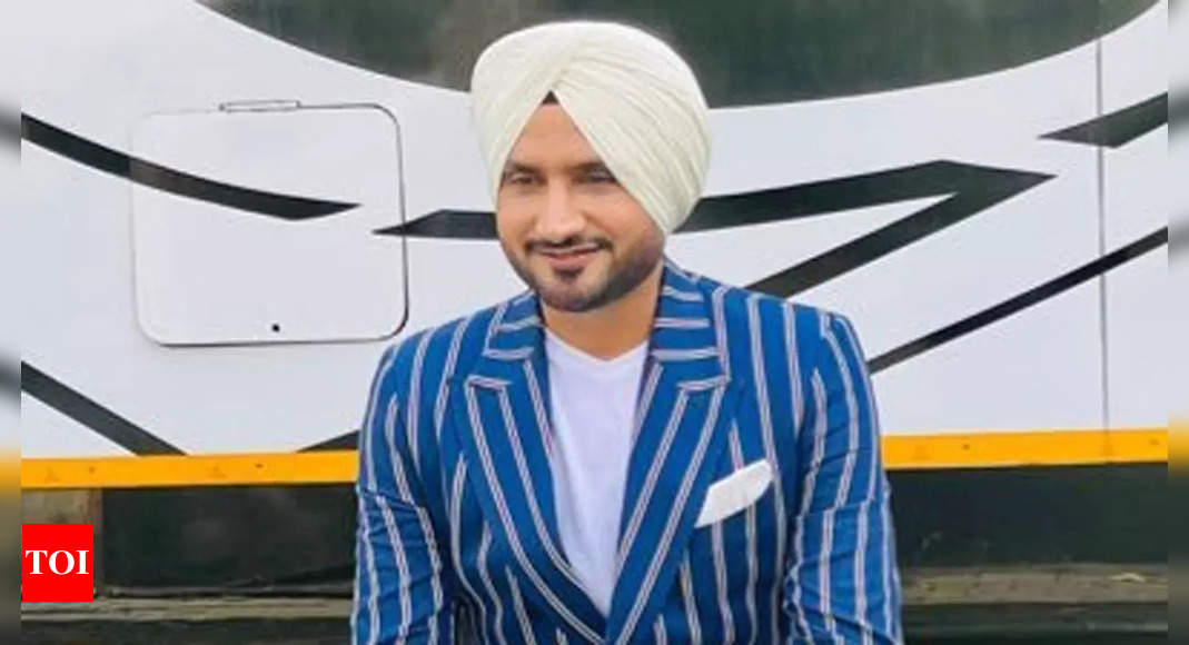 French University confers Harbhajan Singh with honorary PhD in Sports ...