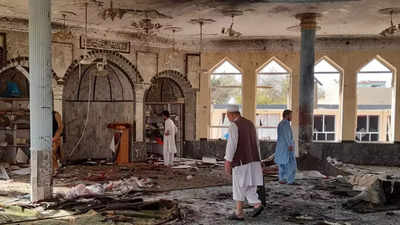Suicide bomber kills 100 in northern Afghanistan Shia mosque