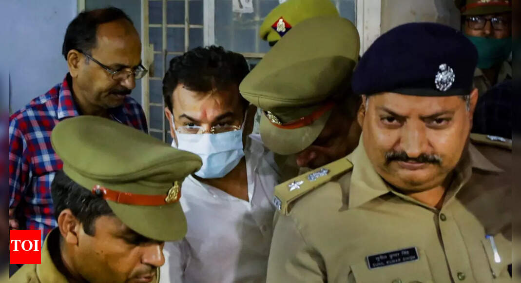 Lakhimpur Kheri violence lives: Ashish Mishra arrested