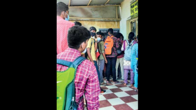 Railways’ rules make it difficult for students to get season tickets
