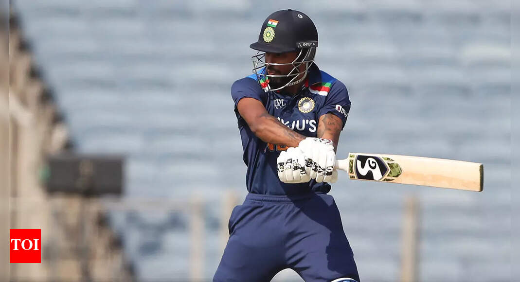 , T20 WC: Selectors wait till October 15 to take call on Hardik, The World Live Breaking News Coverage & Updates IN ENGLISH