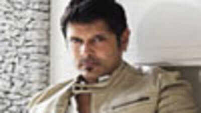 Vikram to don dual roles in Vendhan | Regional Movie News - The Times ...