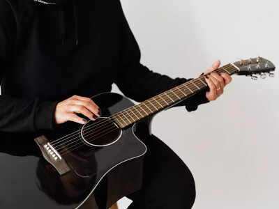 Black guitar: Stylish acoustic & electric guitars that you can buy online -  Times of India