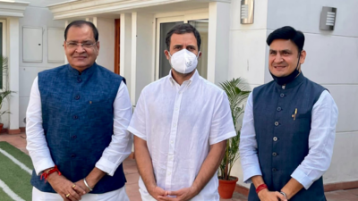 Uttarakhand: Major setback for BJP as minister Yashpal Arya, his MLA son Sanjiv Arya join Congress