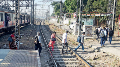 Mumbai: 15 of 17 recent railway deaths were due to track-crossing