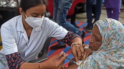 Vaccine gender gap improves, but Delhi, Maharashtra, Gujarat among laggards