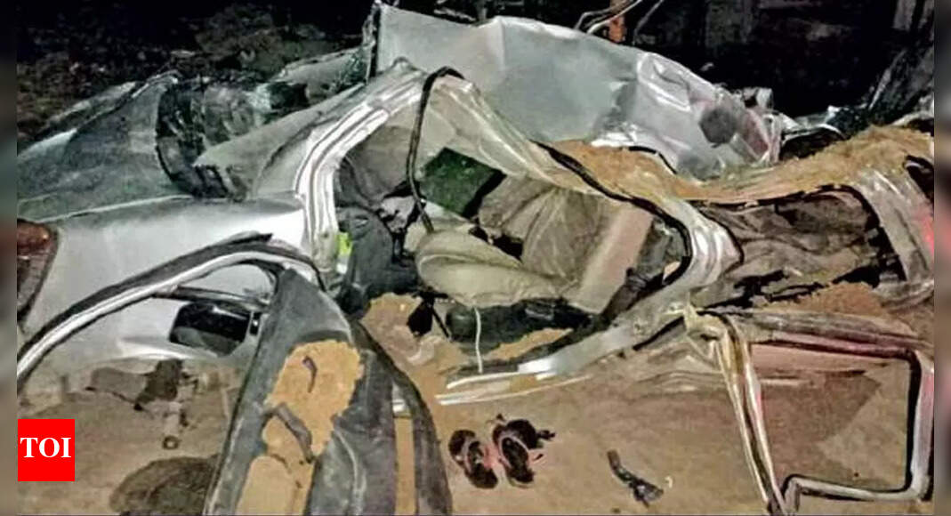 Elderly couple killed by truck transporting sand illegally in Jaipur ...