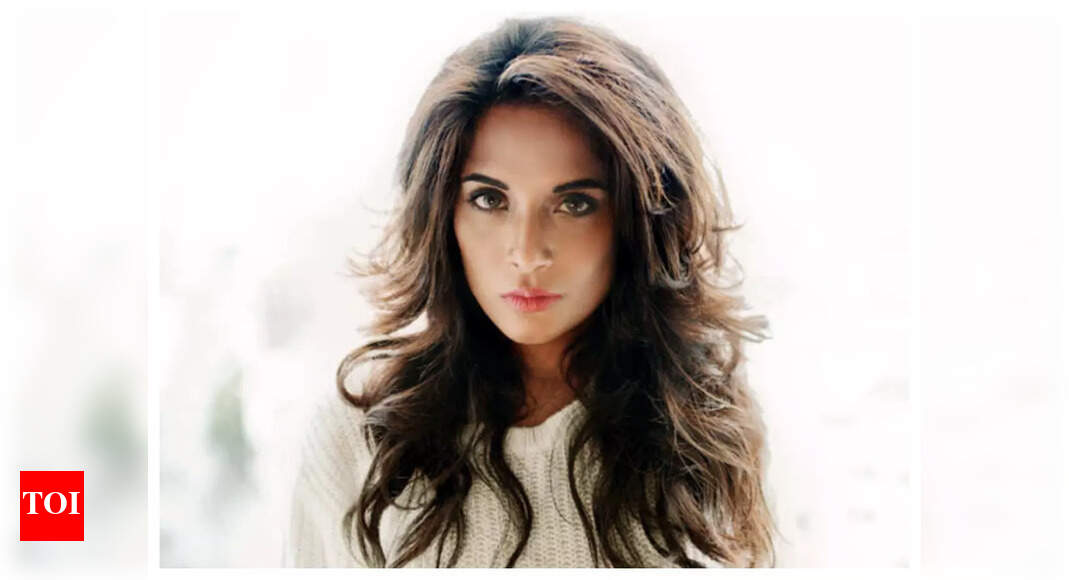 Richa Chadda Uninstalls The Twitter App From Her Phone And Says It S Too Time Consuming And Toxic Hindi Movie News India News Republic