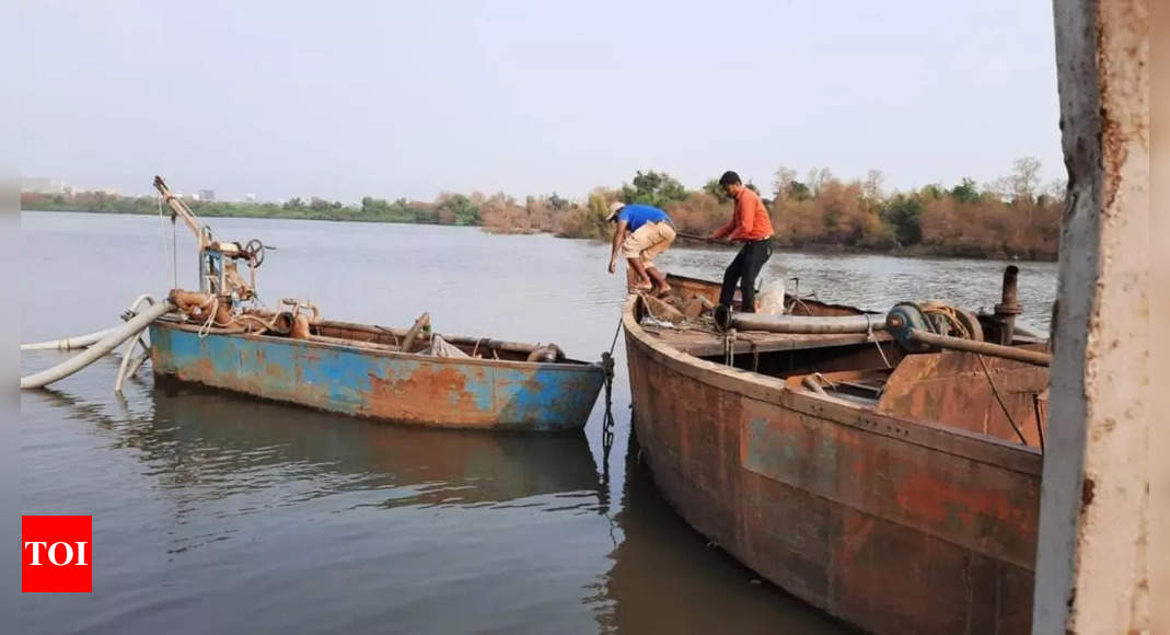 Kharghar: Navi Mumbai: Raid at illegal sand mining site in Kharghar ...