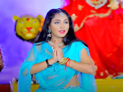 Trisha Kar Madhu's devotional song 'Odhani Se Rahiya Bahaar De Re