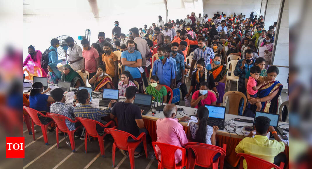 , 100 crore vaccination mark: Government plans big outreach, The World Live Breaking News Coverage & Updates IN ENGLISH